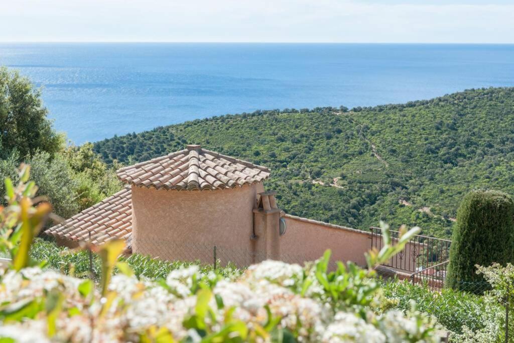 Villa Petale De Rose キャバレール・シュル・メール エクステリア 写真